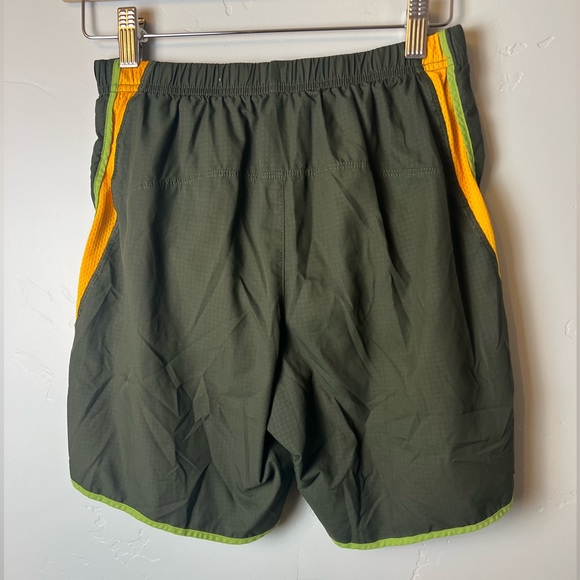 Patagonia Men’s Strider 7” Shorts Small - Picture 3 of 8